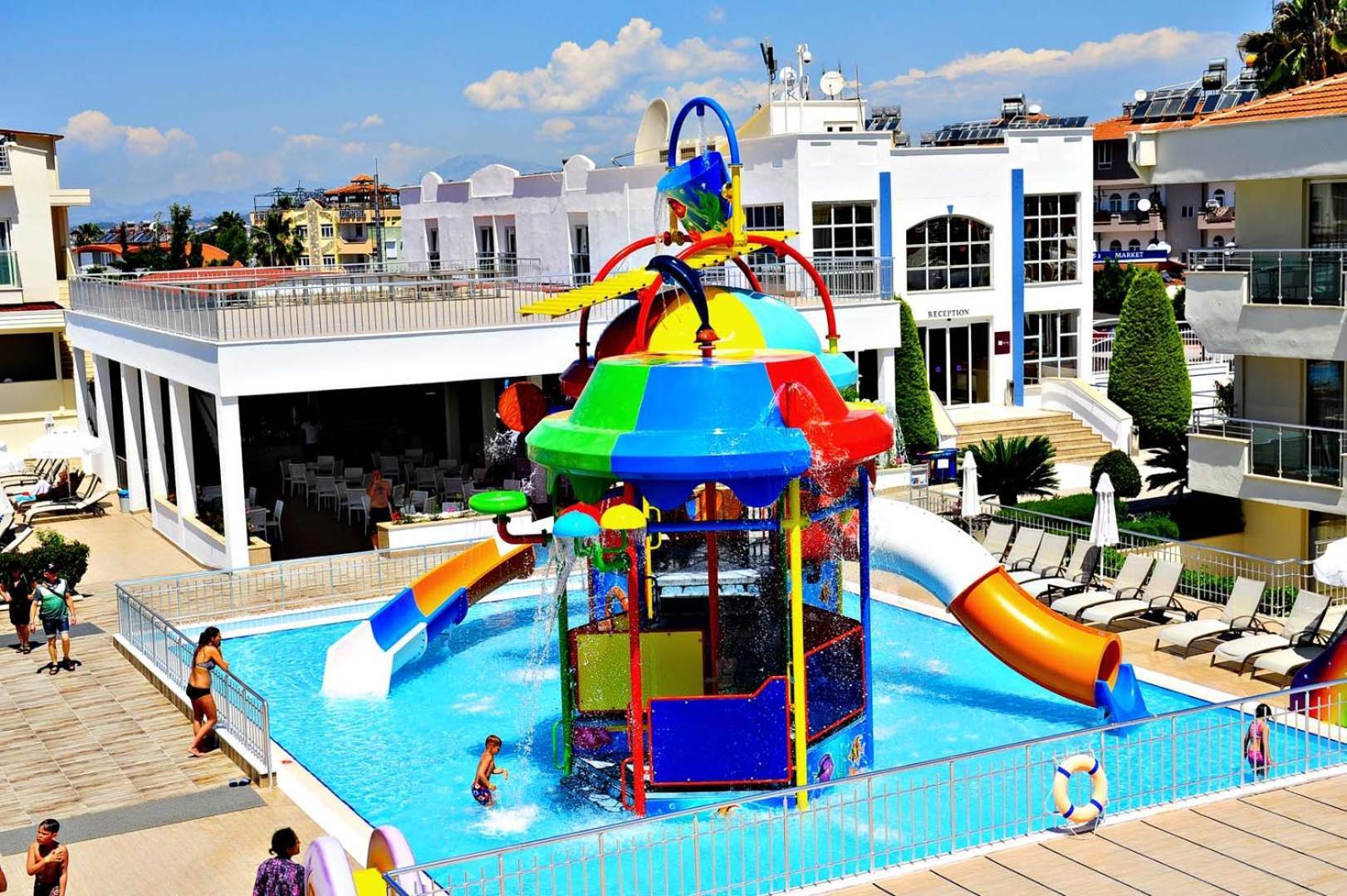 Dream Family Club Hotel Сиде Екстериор снимка